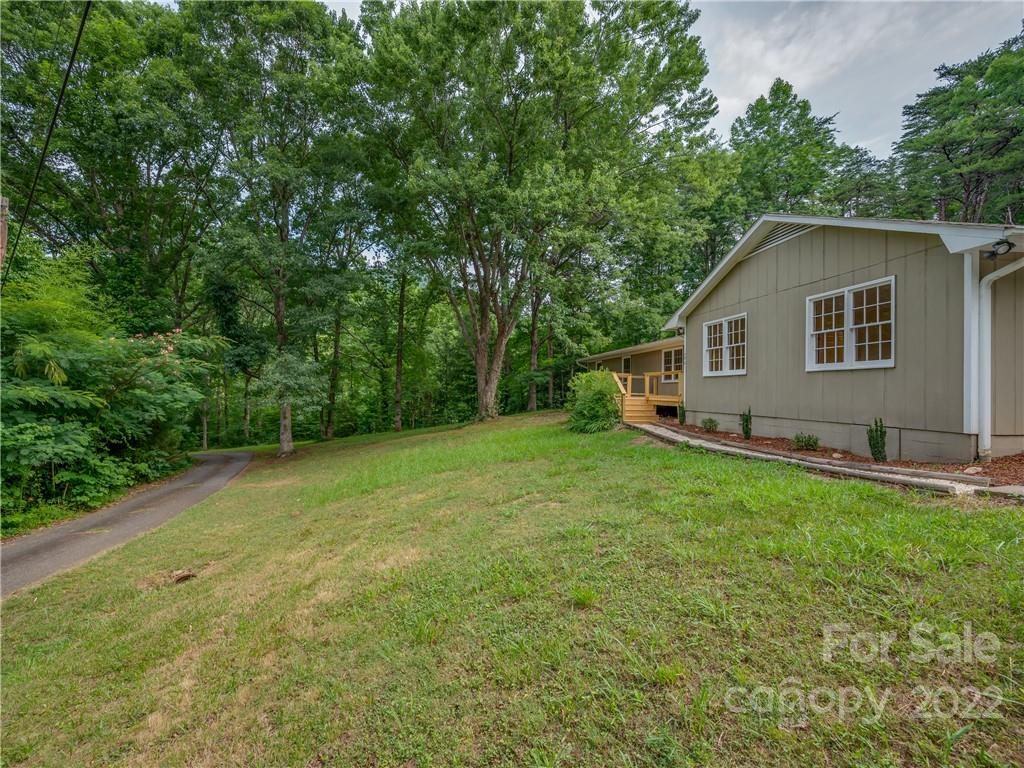 796 Houston Road Columbus, NC 28722 - Photo 4 of 40 Gallery Image 4