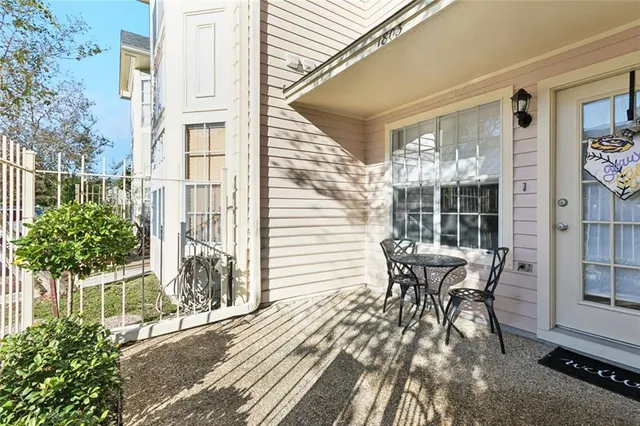 $249,000 | 1803 Audubon Trace, Unit 1803, Jefferson, LA 70121