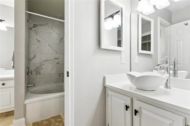 $249,000 | 1803 Audubon Trace, Unit 1803, Jefferson, LA 70121