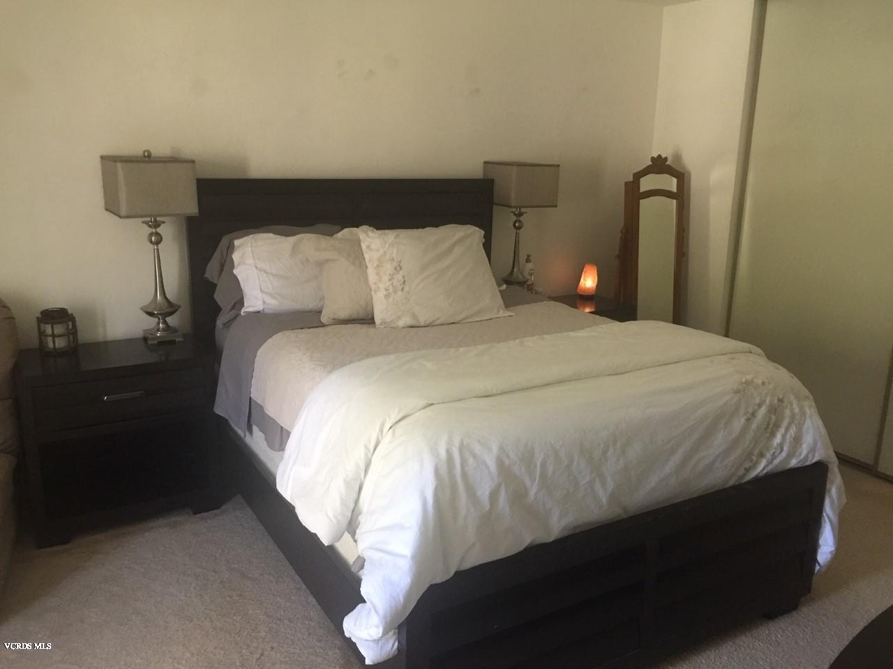 14886 Reedley Street, Unit B Moorpark, CA 93021 - Photo 13 of 26 MasterBedroom1