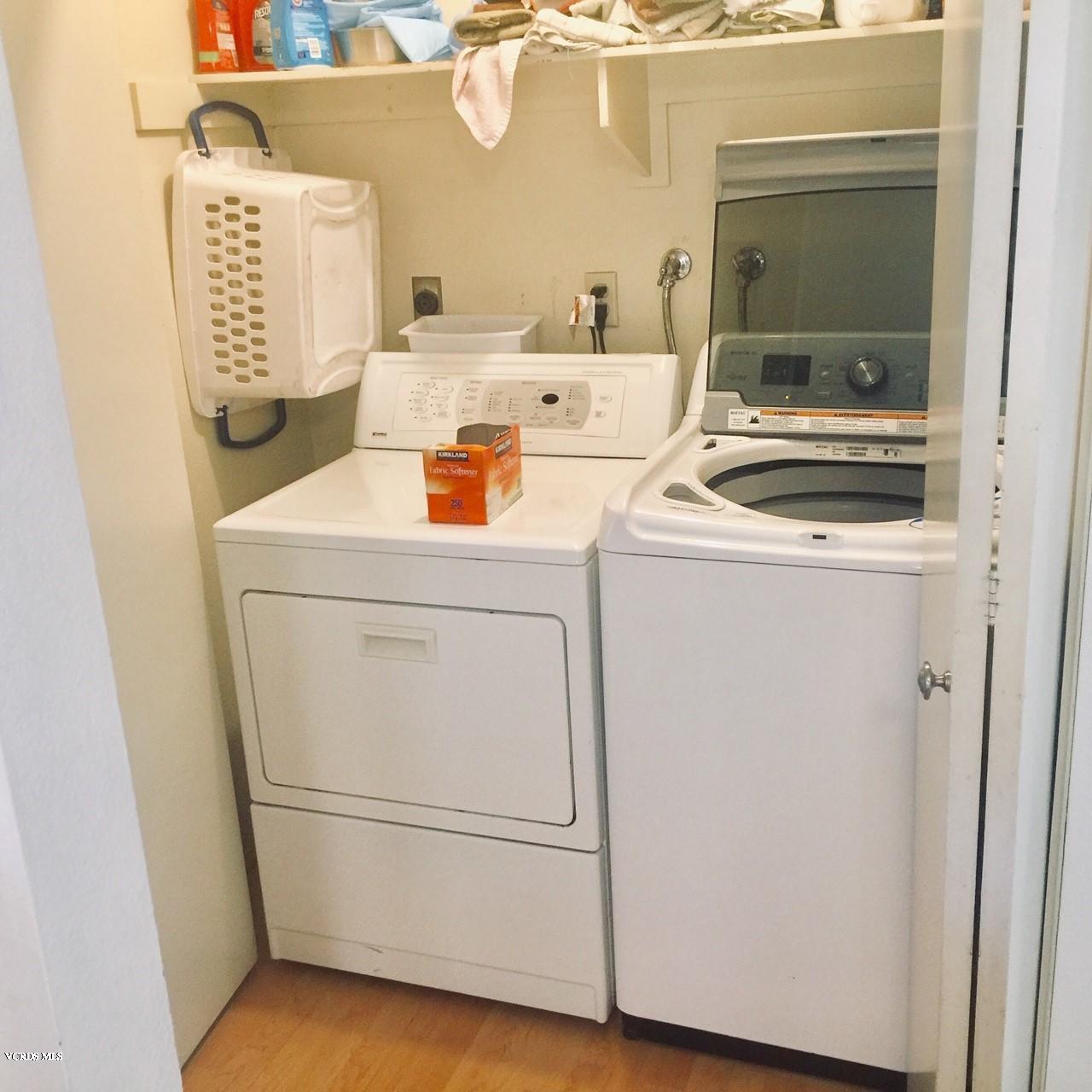 14886 Reedley Street, Unit B Moorpark, CA 93021 - Photo 9 of 26 Laundry