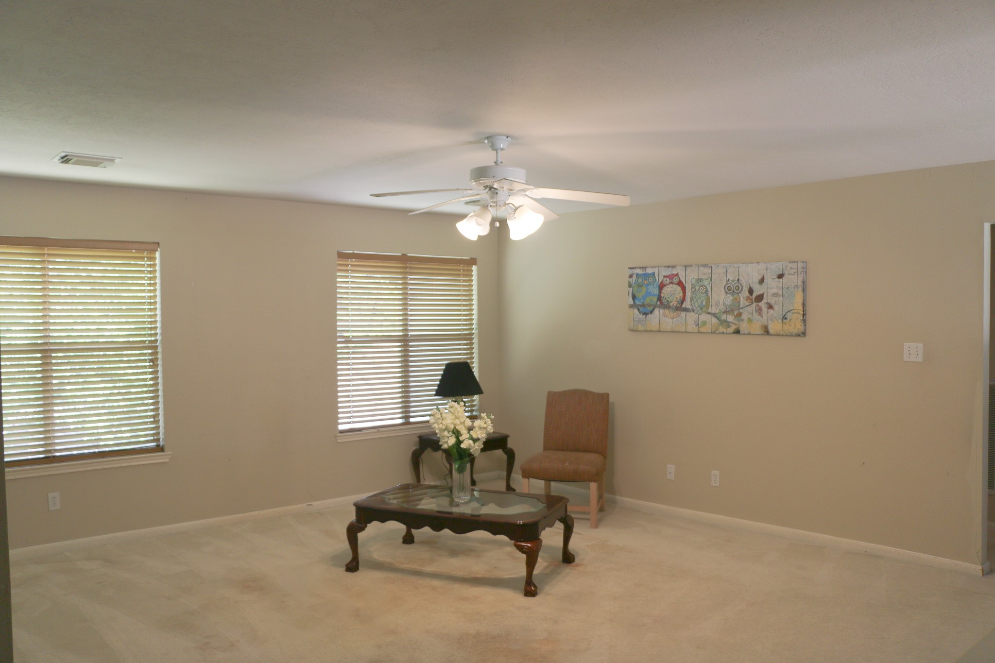 3306 Elmcrest Drive Houston, TX 77088 - Photo 16 of 19 a living room with furniture and a window