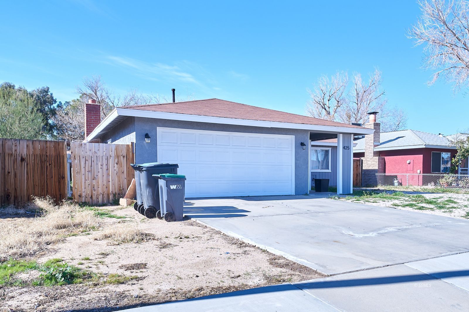 425 South Lincoln Street Ridgecrest, CA 93555 - Photo 3 of 38 Gallery Image 3