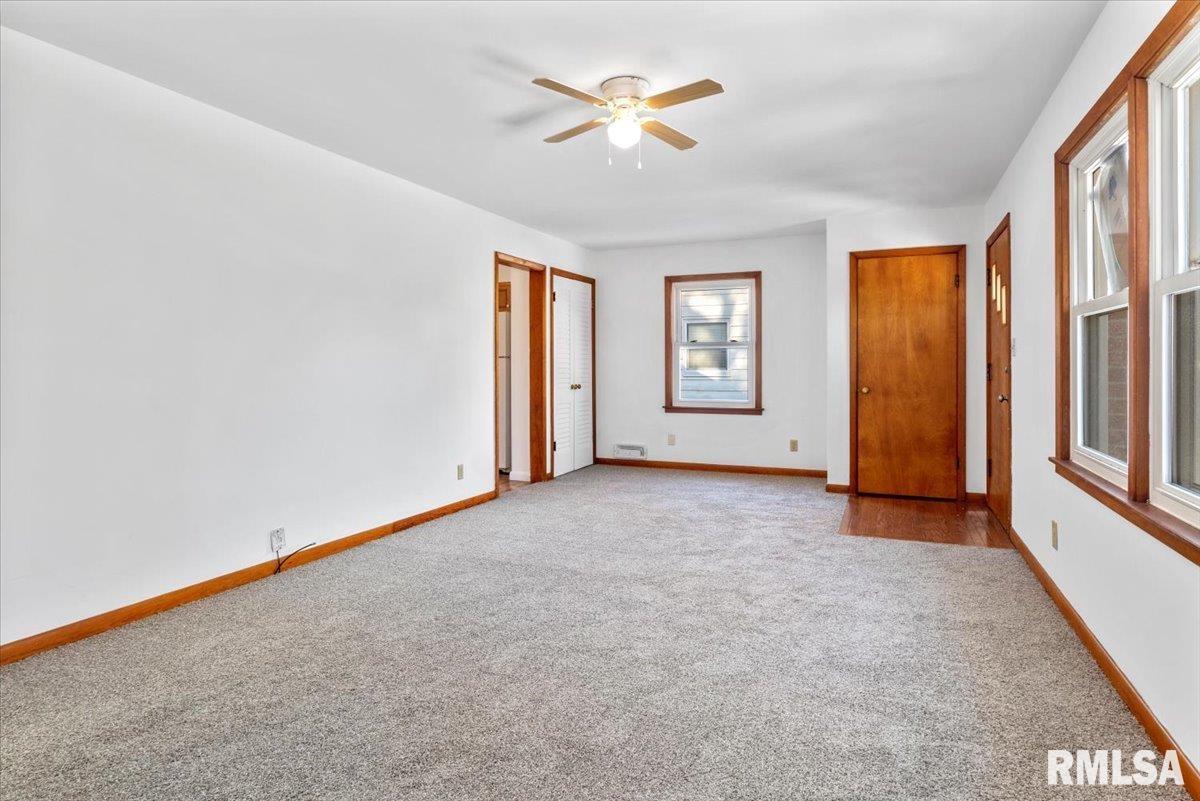 13 Midland Court Springfield, IL 62702 - Photo 12 of 27