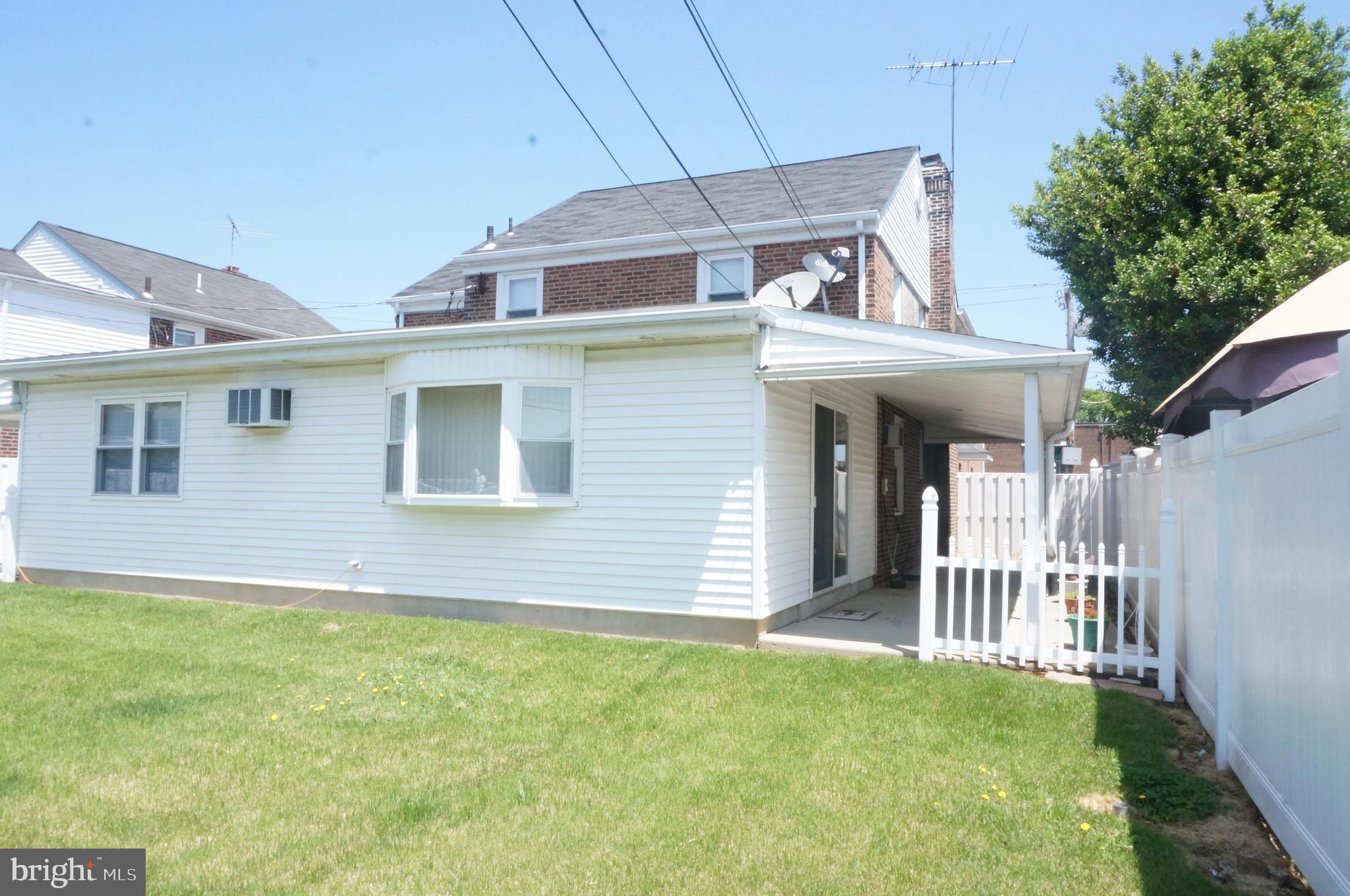 2722 Rhawn Street Philadelphia, PA 19152 - Photo 11 of 73 Gallery Image 11