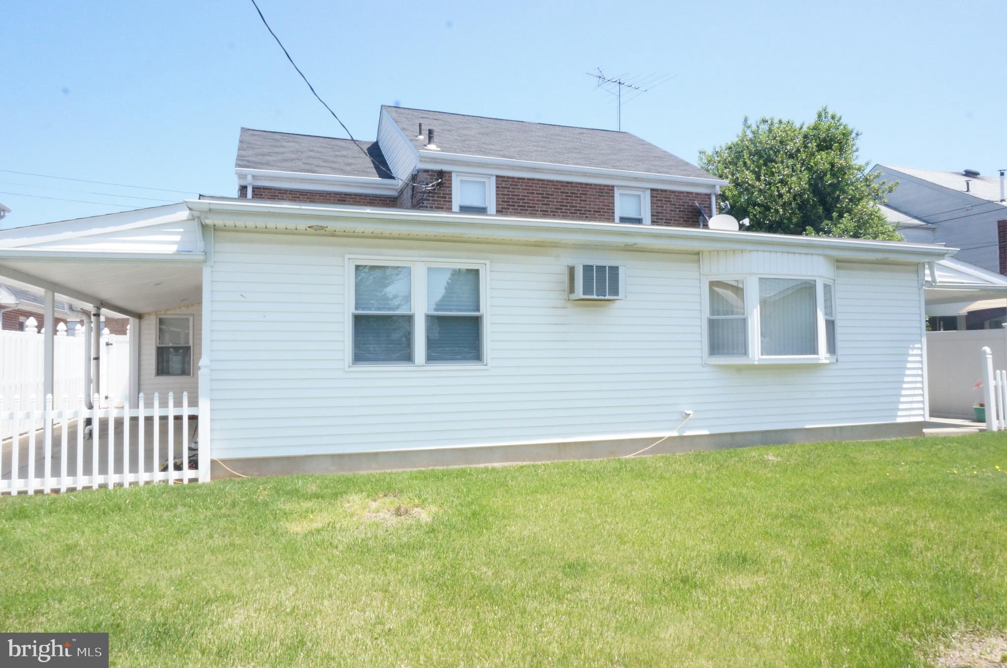 2722 Rhawn Street Philadelphia, PA 19152 - Photo 7 of 73 Gallery Image 7