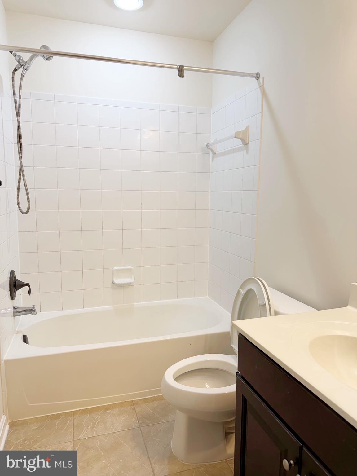 23008 Meadow Mist Road Clarksburg, MD 20871 - Photo 16 of 18