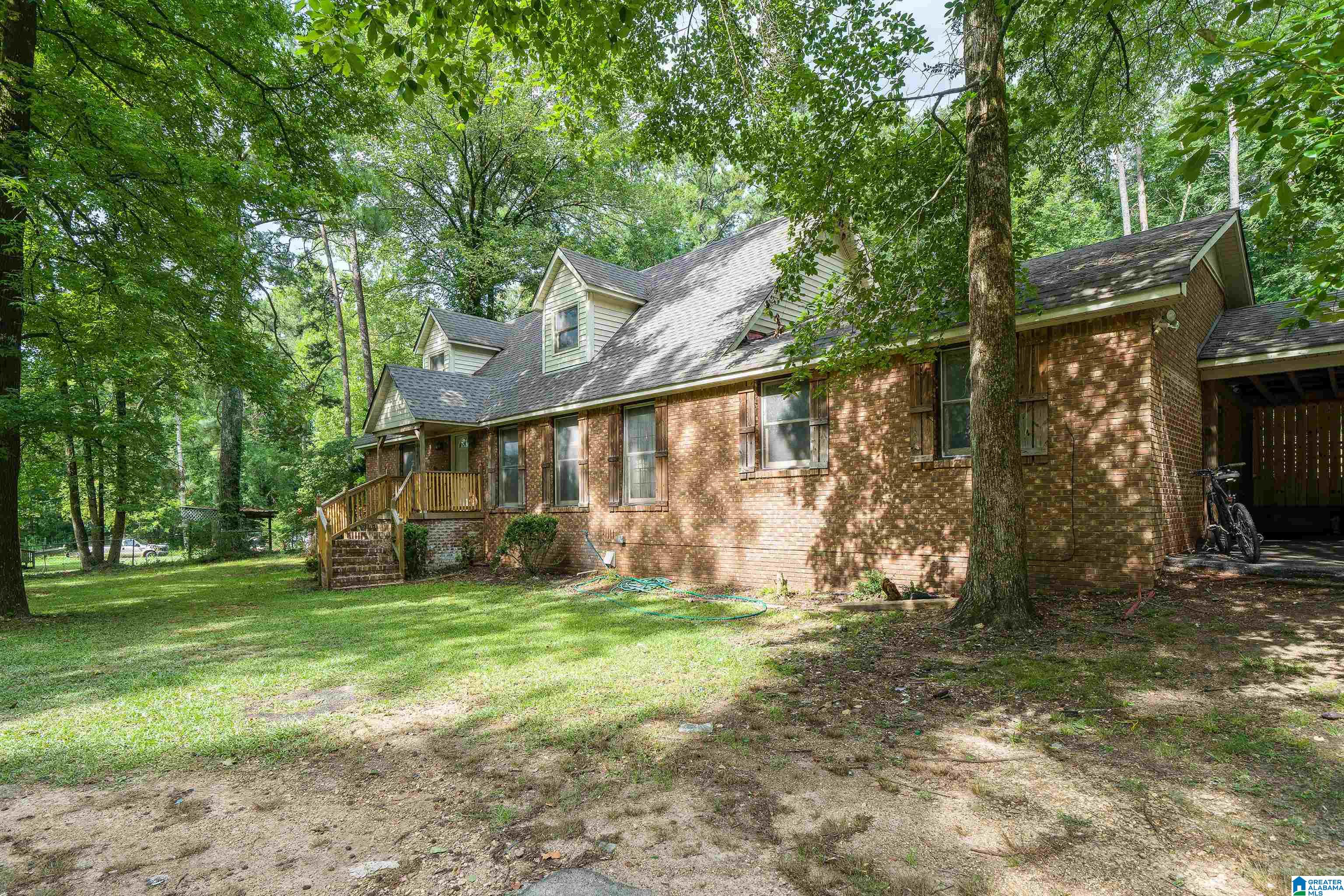 1946 Linden Street Leeds, AL 35094 - Photo 3 of 29