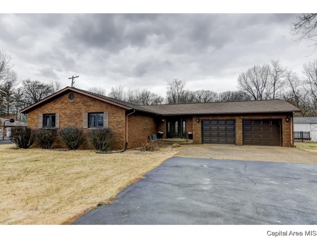 6929 Mechanicsburg Road Springfield, IL 62712 - Photo 1 of 36