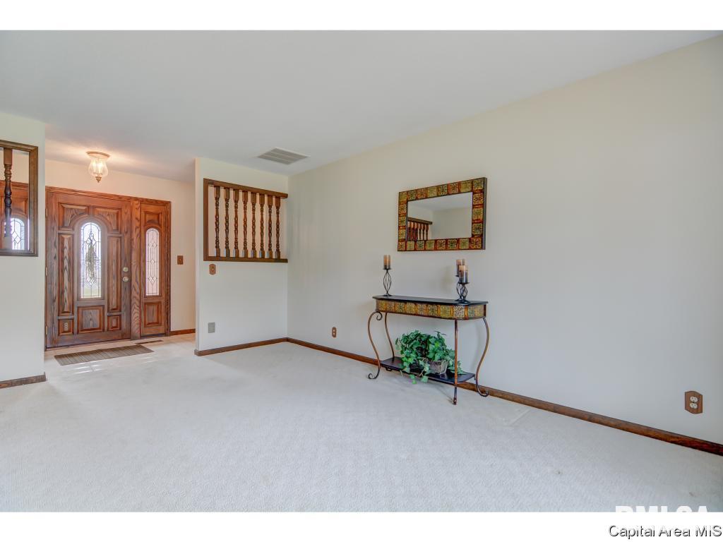 6929 Mechanicsburg Road Springfield, IL 62712 - Photo 16 of 36