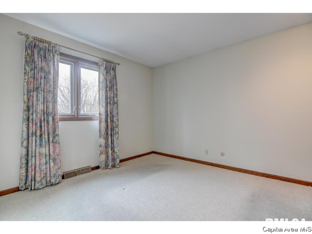 6929 Mechanicsburg Road Springfield, IL 62712 - Photo 17 of 36