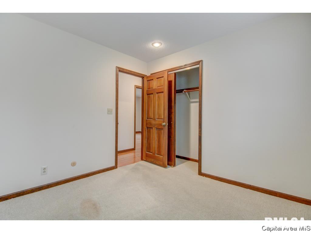 6929 Mechanicsburg Road Springfield, IL 62712 - Photo 22 of 36