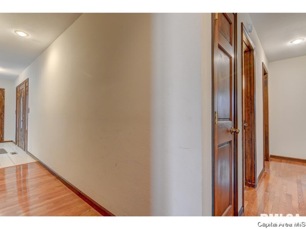 6929 Mechanicsburg Road Springfield, IL 62712 - Photo 26 of 36