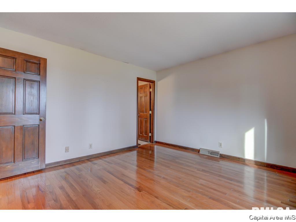 6929 Mechanicsburg Road Springfield, IL 62712 - Photo 29 of 36