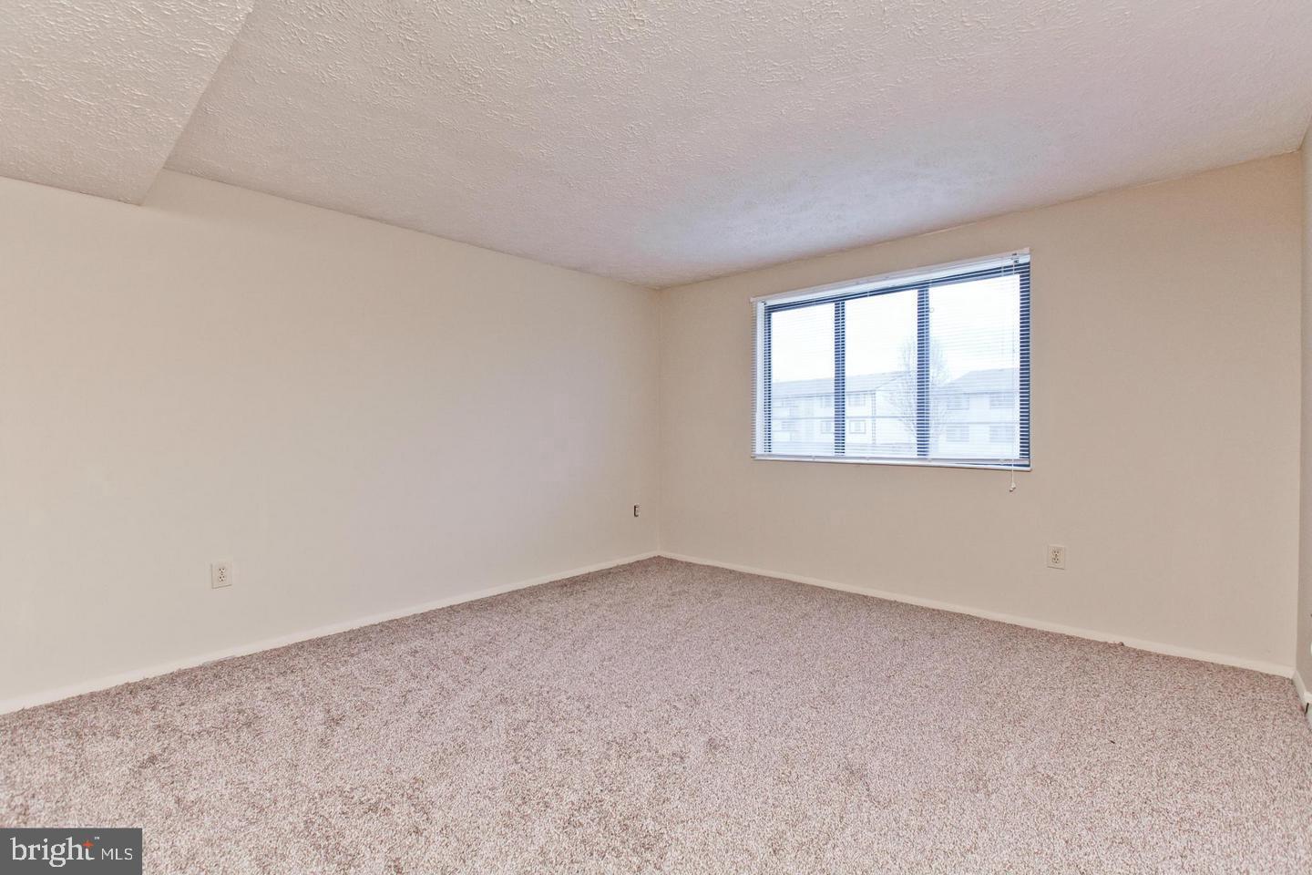 800 Heather Ridge Drive, Unit 19H Frederick, MD 21702 - Photo 6 of 7