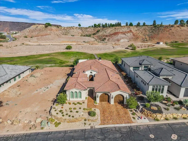 $1,199,900 | 2243 West Sunbrook Drive, Unit 113, St. George, UT 84770