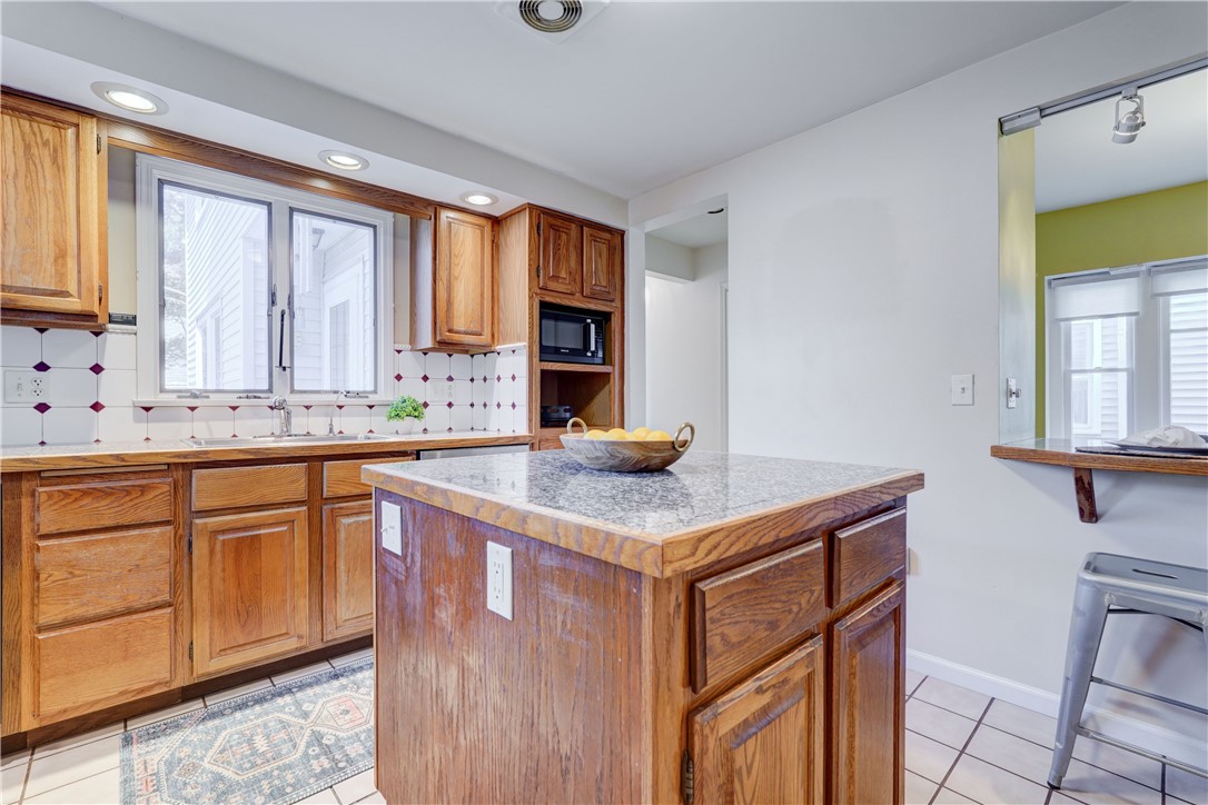 358 Linden Street Rochester, NY 14620 - Photo 15 of 42 Gallery Image 15