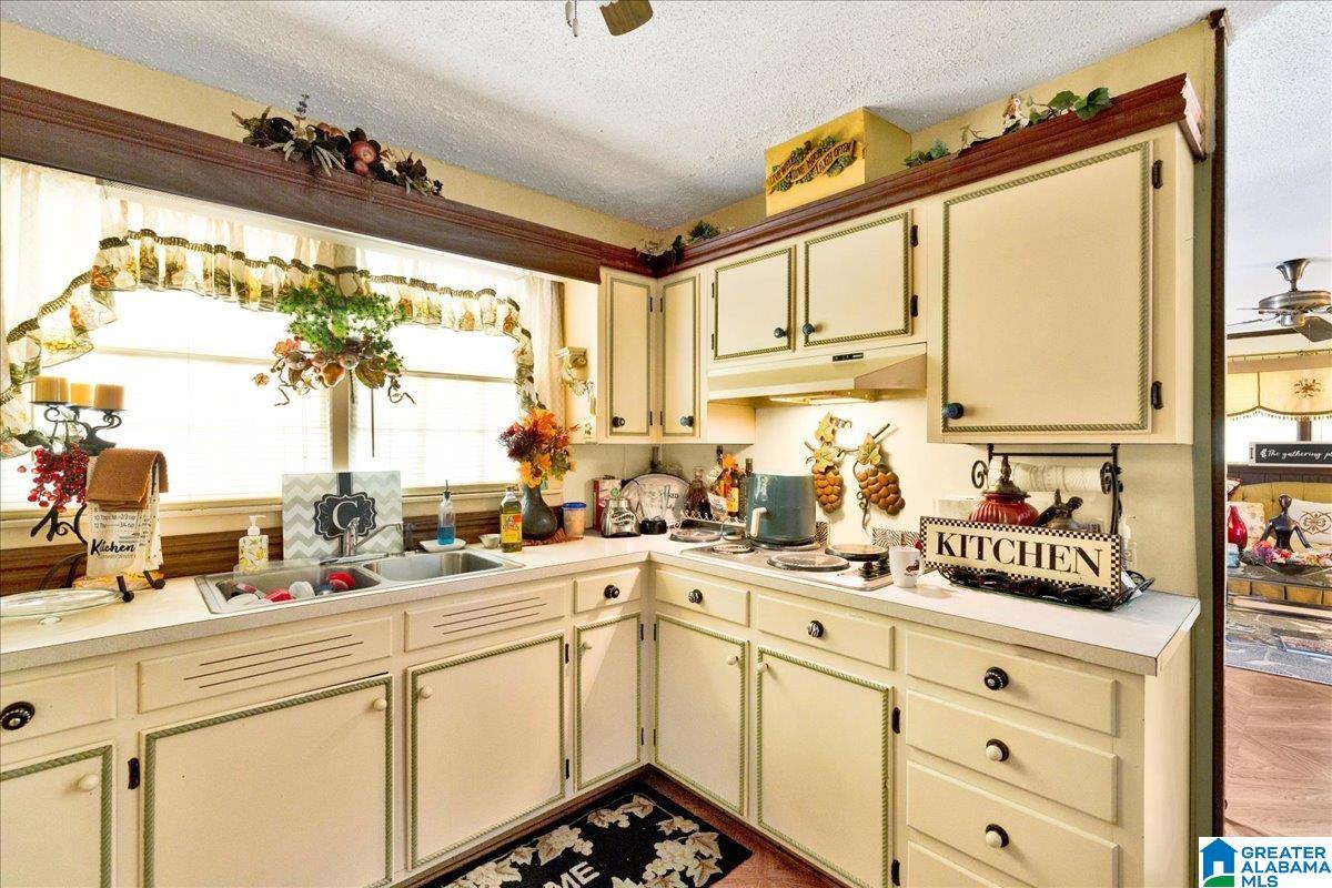 233 Walker Road Birmingham, AL 35214 - Photo 9 of 19
