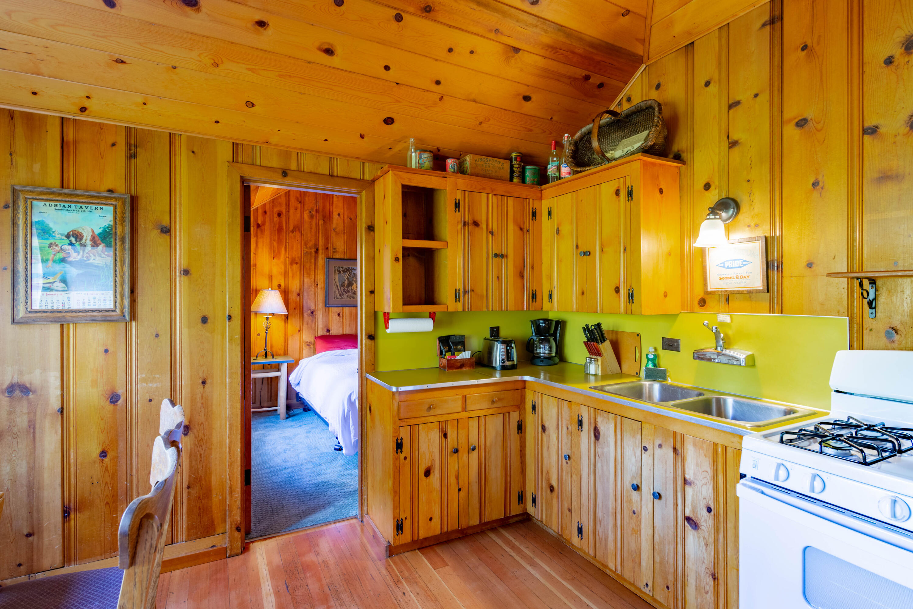 13375 Southwest Forest Service Road, Unit 3 U2 Camp Sherman, OR 97730 - Photo 10 of 27