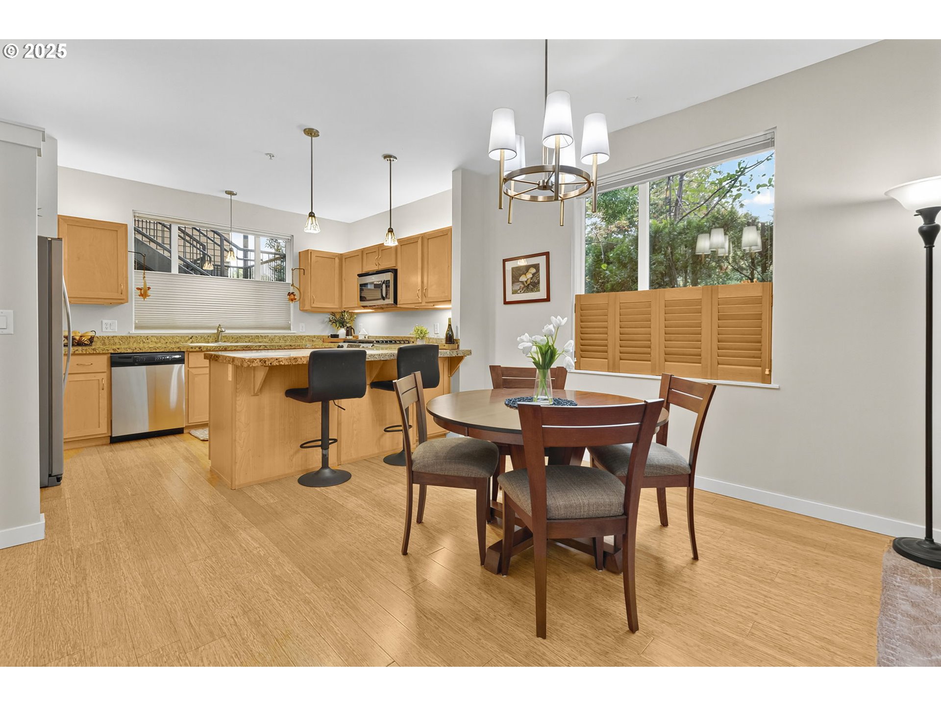 347 Rustic Place, Unit 1 Eugene, OR 97401 - Photo 15 of 44 Gallery Image 15