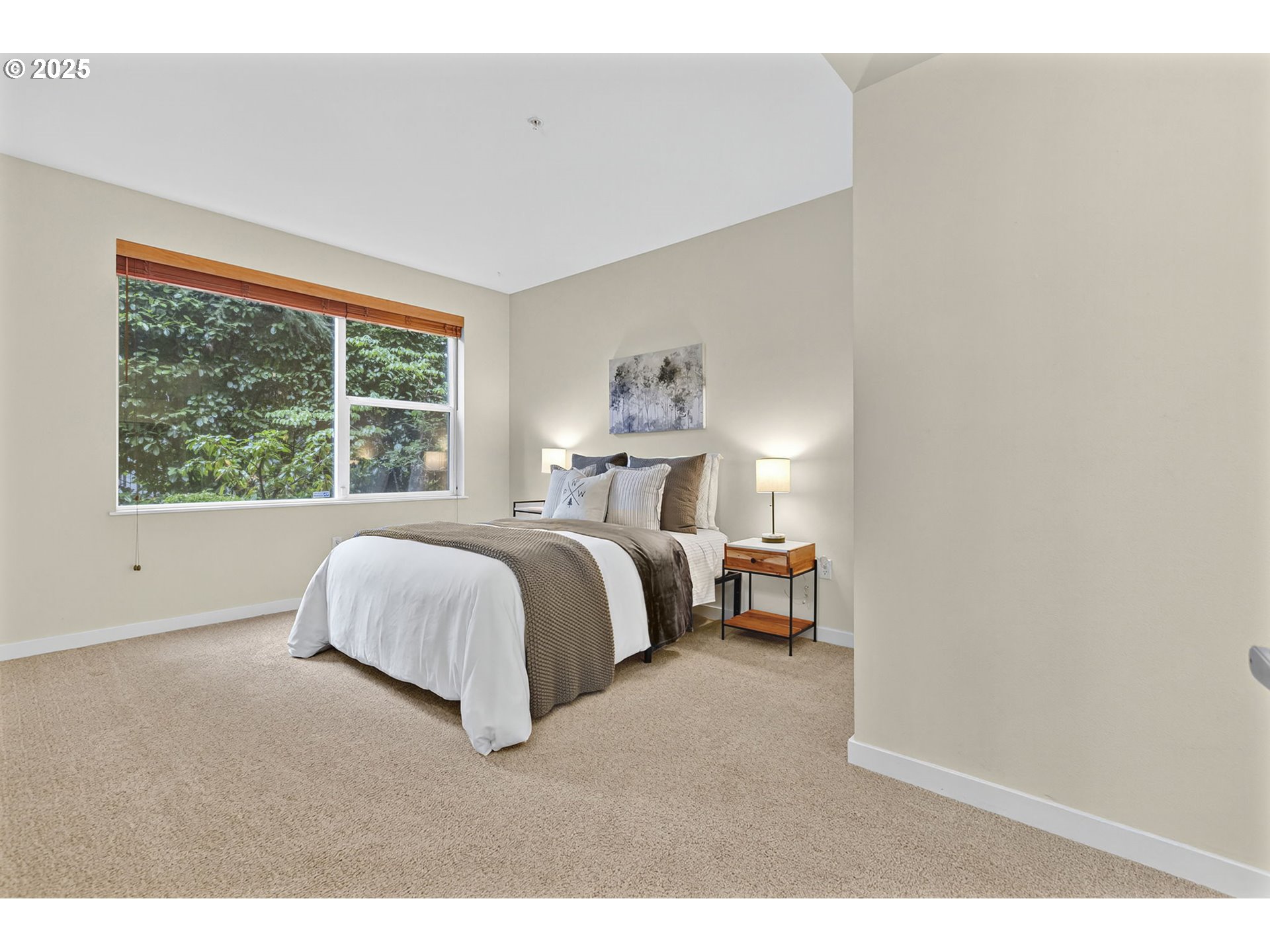 347 Rustic Place, Unit 1 Eugene, OR 97401 - Photo 26 of 44 Gallery Image 26