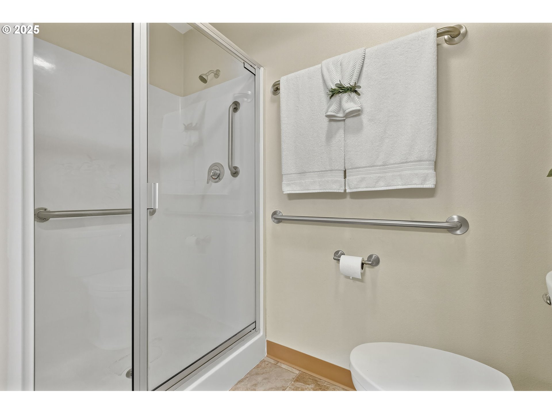 347 Rustic Place, Unit 1 Eugene, OR 97401 - Photo 30 of 44 Gallery Image 30