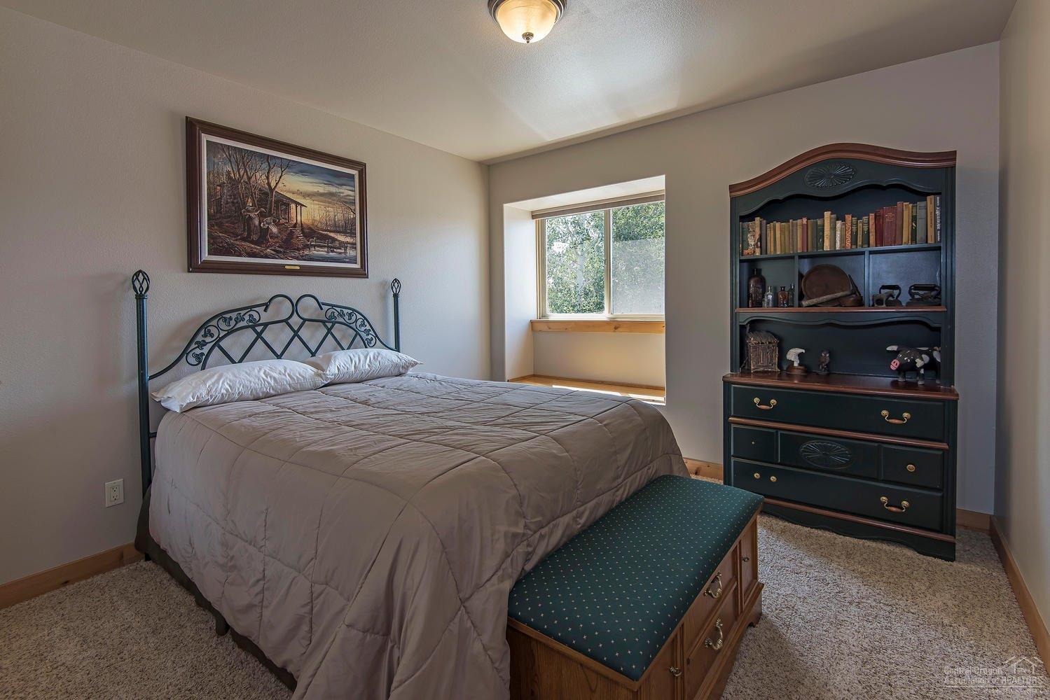 62205 Chickadee Lane Bend, OR 97701 - Photo 11 of 25 Additional Photo