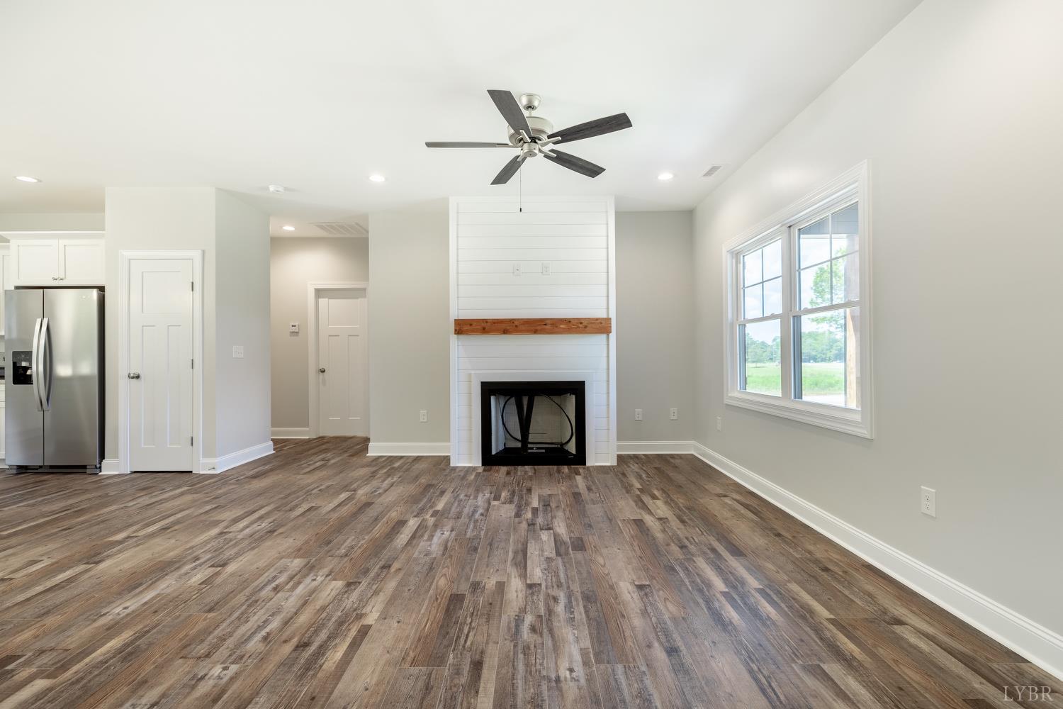 134 Pebble Road Rustburg, VA 24588 - Photo 4 of 51 Gallery Image 4