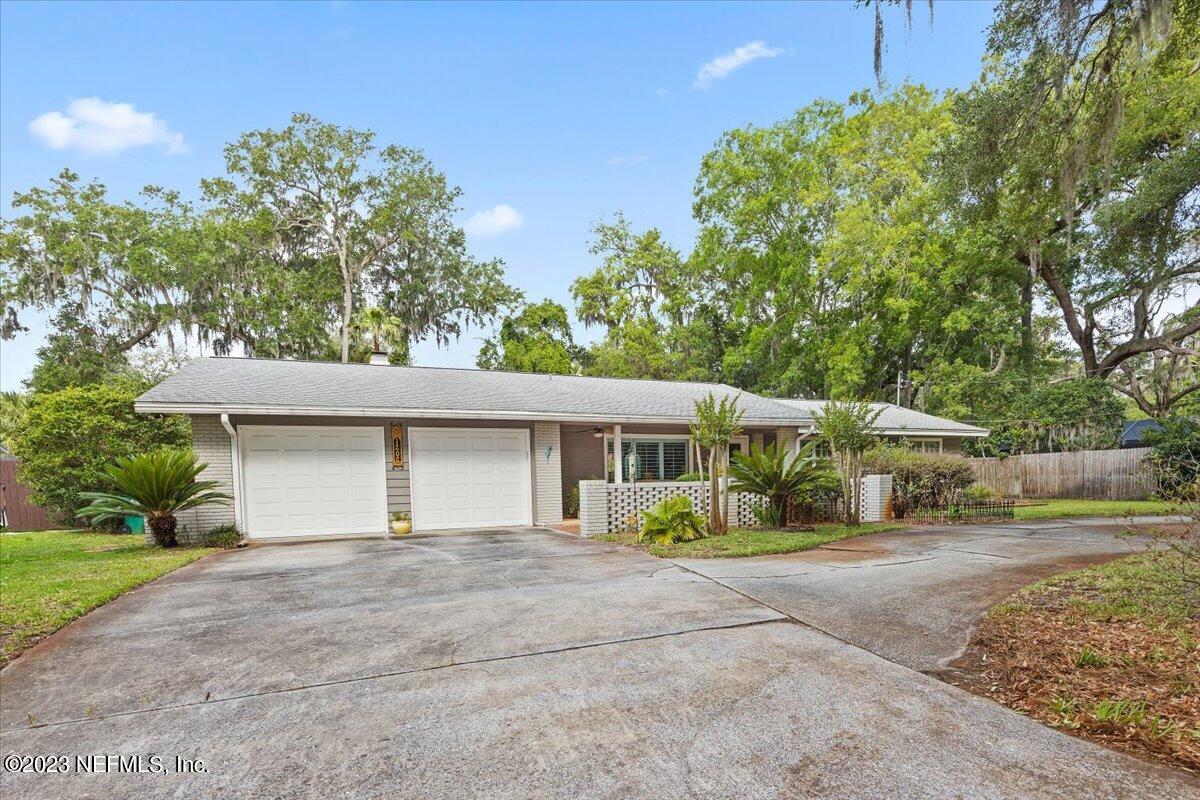 1206 Kings Road Neptune Beach, FL 32266 - Photo 22 of 26 driveway