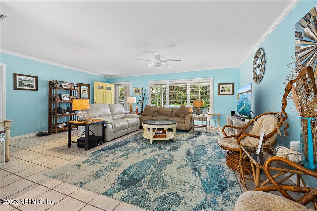 1206 Kings Road Neptune Beach, FL 32266 - Photo 5 of 26 family room