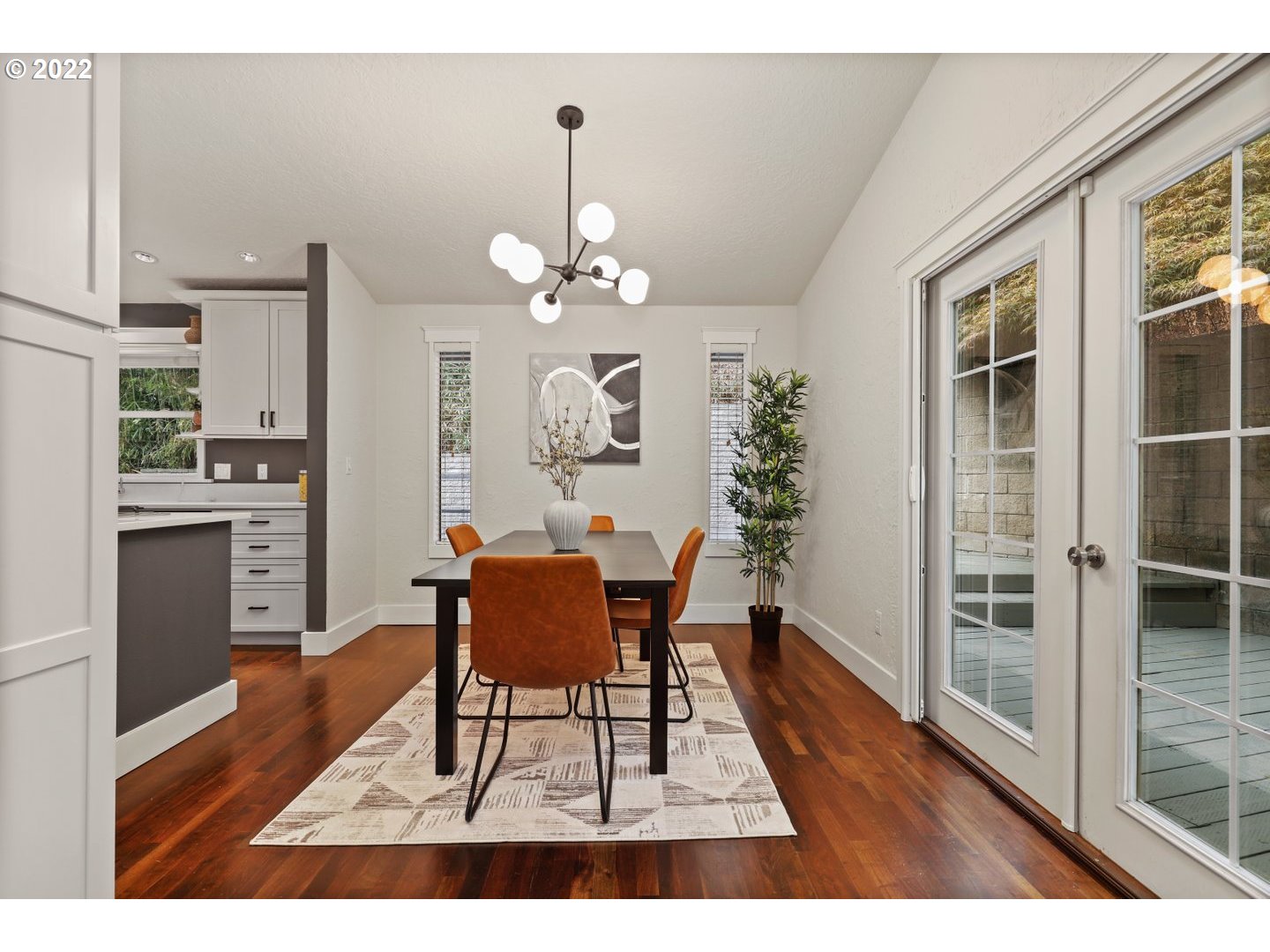 4856 Southwest Garden Home Road Portland, OR 97219 - Photo 14 of 32 Gallery Image 14