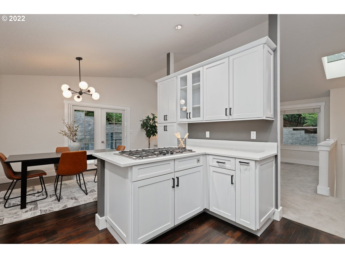 4856 Southwest Garden Home Road Portland, OR 97219 - Photo 16 of 32 Gallery Image 16