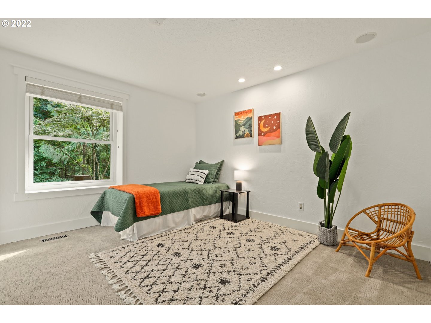 4856 Southwest Garden Home Road Portland, OR 97219 - Photo 24 of 32 Gallery Image 24