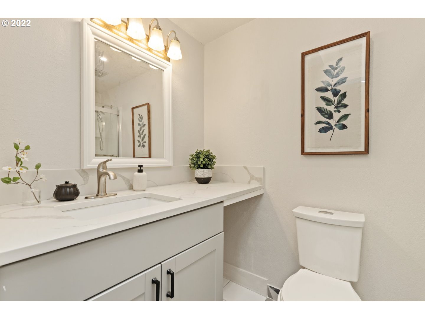 4856 Southwest Garden Home Road Portland, OR 97219 - Photo 25 of 32 Gallery Image 25