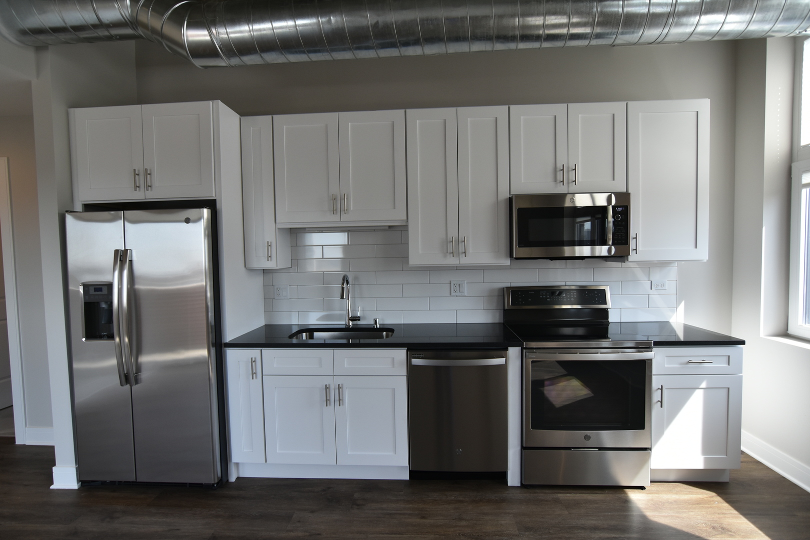 3833 North Broadway, Unit 712 Chicago, IL 60613 - Photo 8 of 15