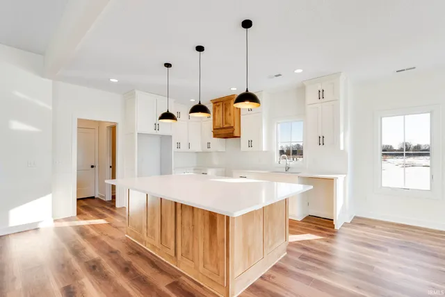 $369,900 | 4971 Chickadee Drive, Woodburn, IN 46797