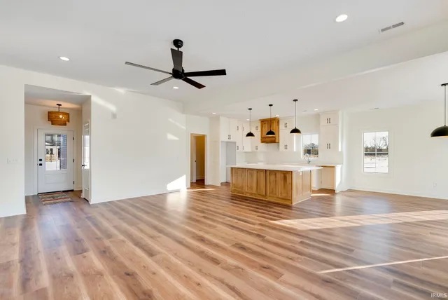 $369,900 | 4971 Chickadee Drive, Woodburn, IN 46797