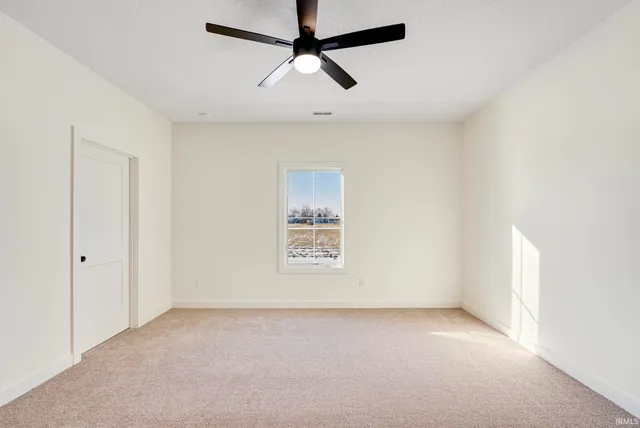 $369,900 | 4971 Chickadee Drive, Woodburn, IN 46797