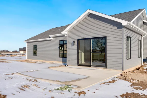 $365,900 | 4971 Chickadee Drive, Woodburn, IN 46797