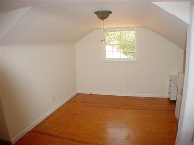 323 Irvine Road Lexington, KY 40502 - Photo 18 of 26 Photo 18