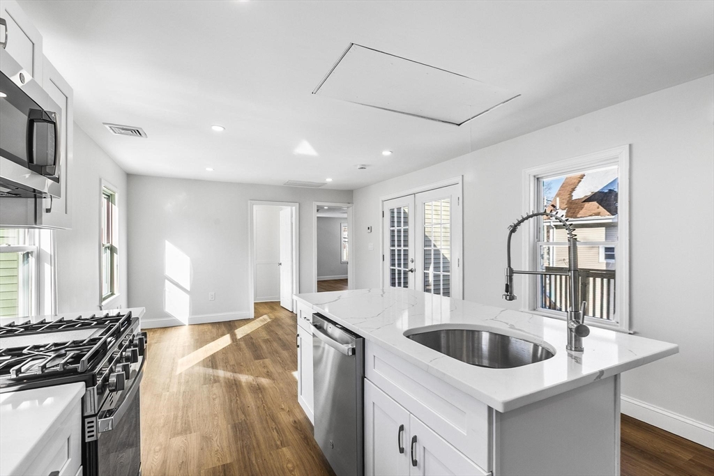 74 Main Street, Unit 2 Saugus, MA 01906 - Photo 19 of 35