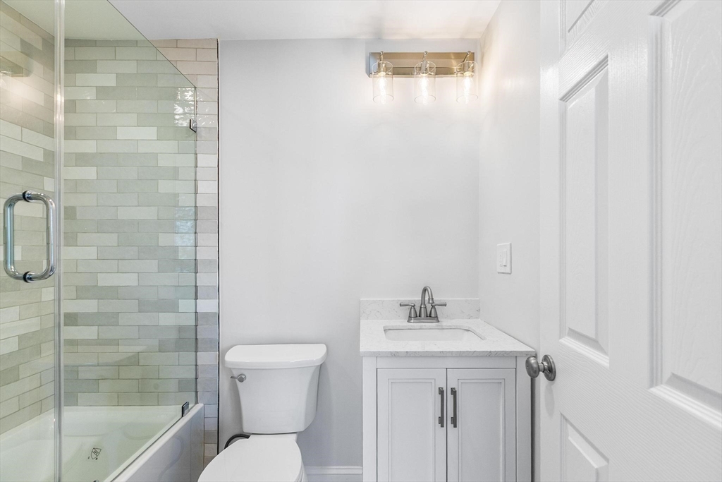 74 Main Street, Unit 2 Saugus, MA 01906 - Photo 26 of 35