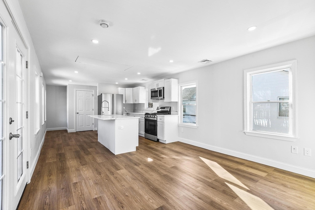 74 Main Street, Unit 2 Saugus, MA 01906 - Photo 9 of 35