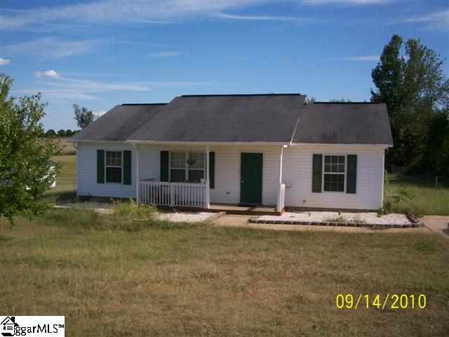 571 Burnetts Road Chesnee, SC 29323 - Photo 1 of 8