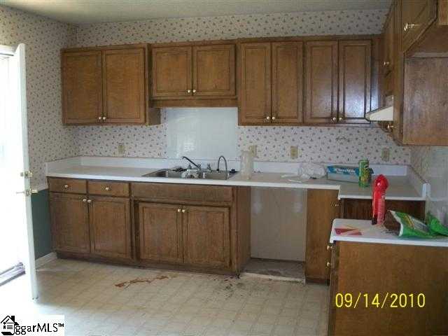 571 Burnetts Road Chesnee, SC 29323 - Photo 3 of 8