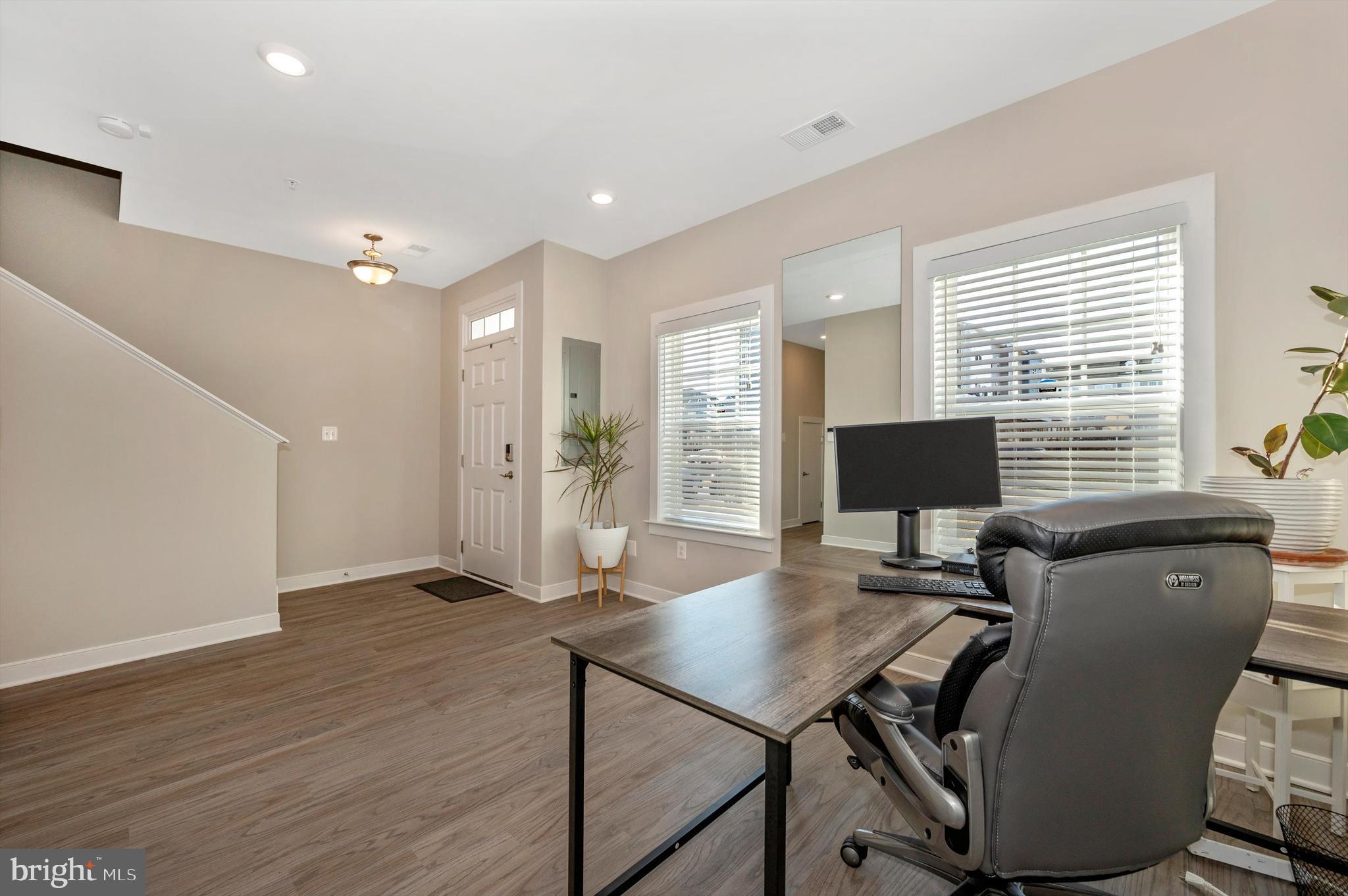 8508 Randell Ridge Road Frederick, MD 21704 - Photo 4 of 45 Large Flex Space