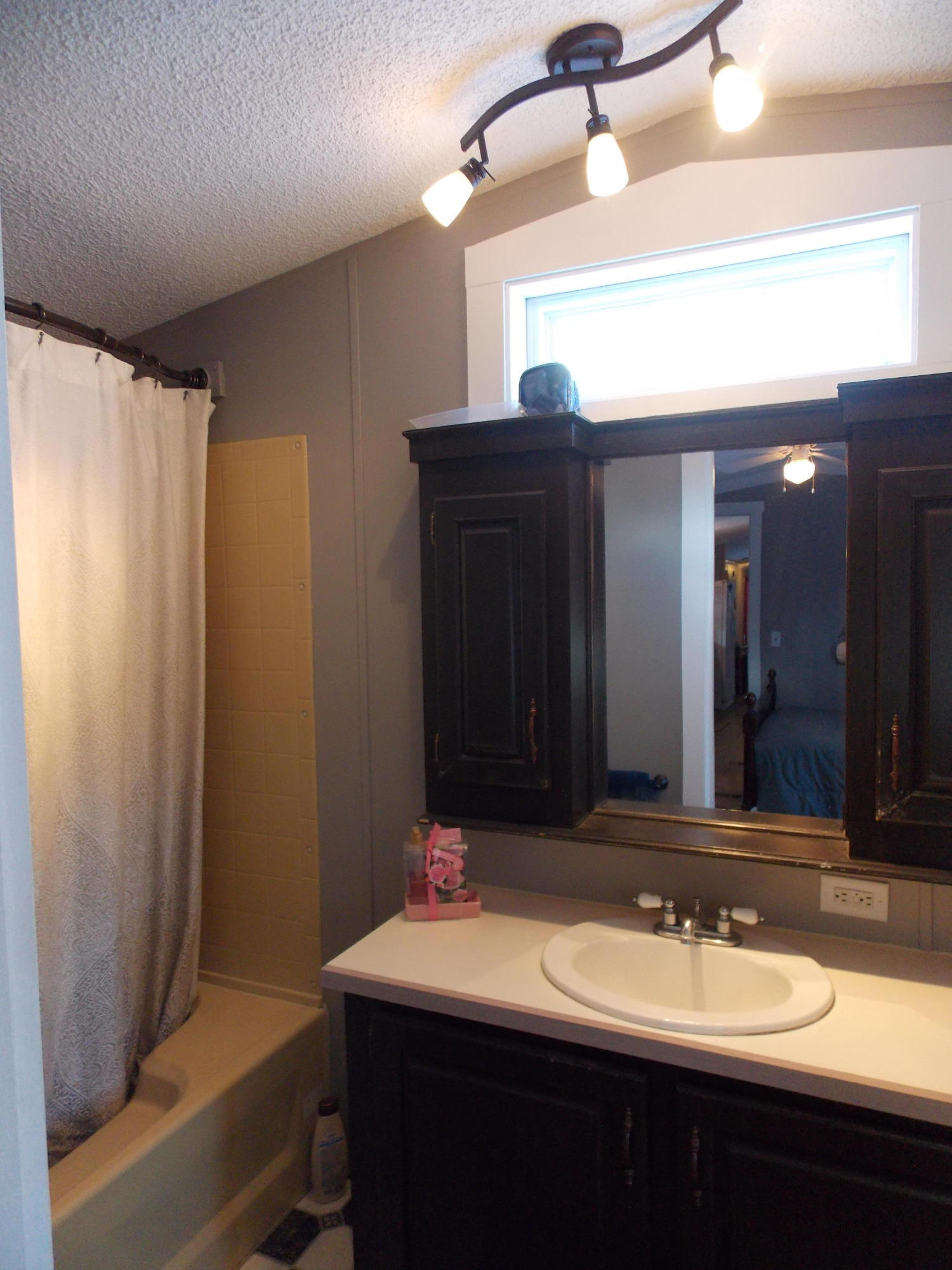 5 Armstrong Road Dexter, ME 04930 - Photo 26 of 55 Master Bath