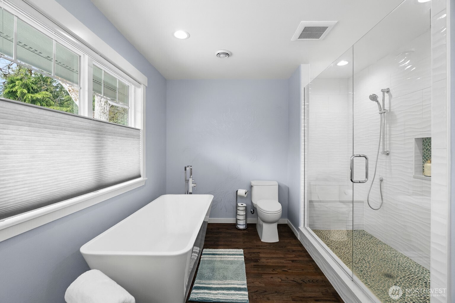4354 Dyes Inlet Road Northwest Bremerton, WA 98312 - Photo 17 of 37 Gallery Image 17