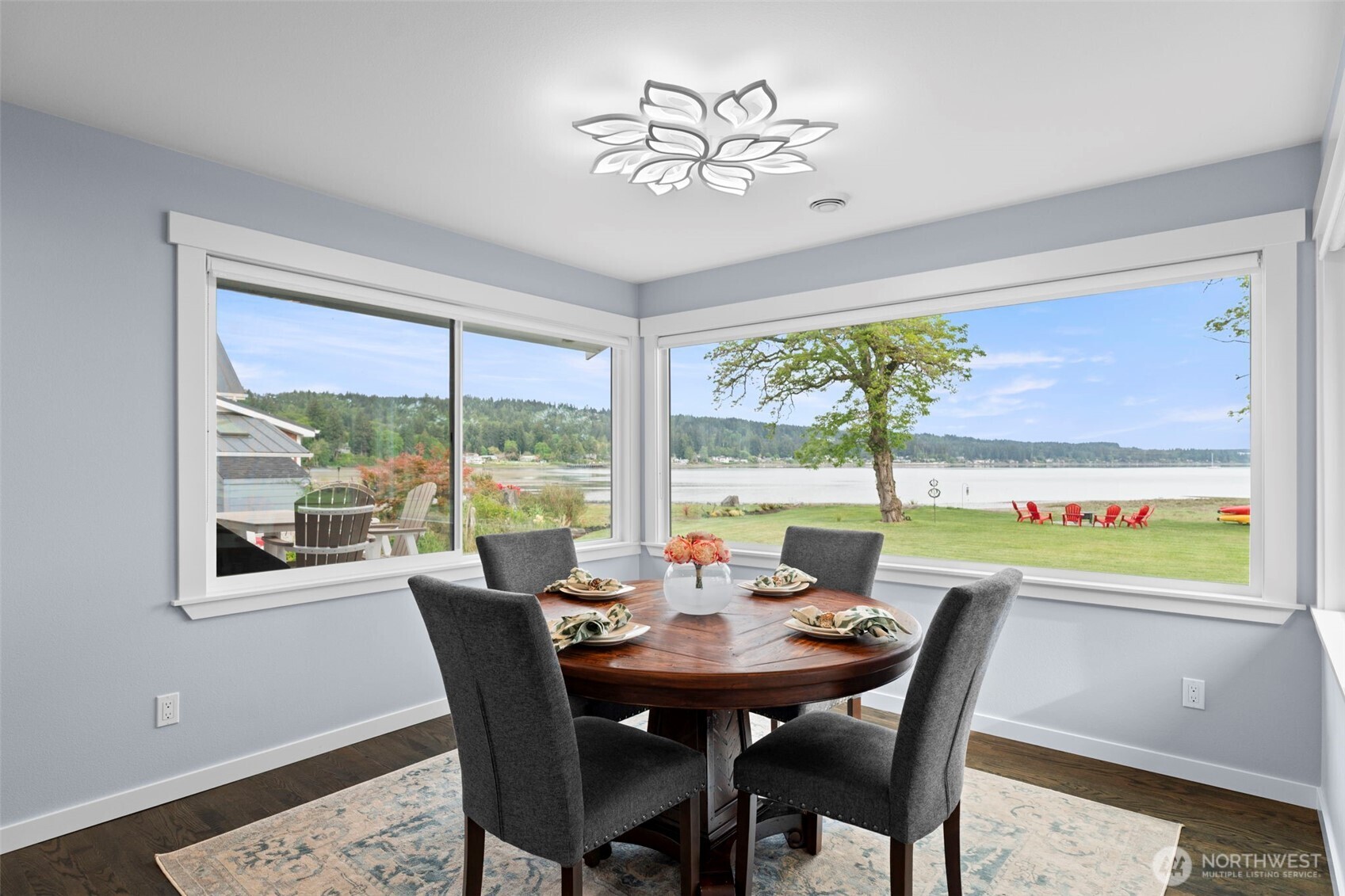 4354 Dyes Inlet Road Northwest Bremerton, WA 98312 - Photo 20 of 37 Gallery Image 20