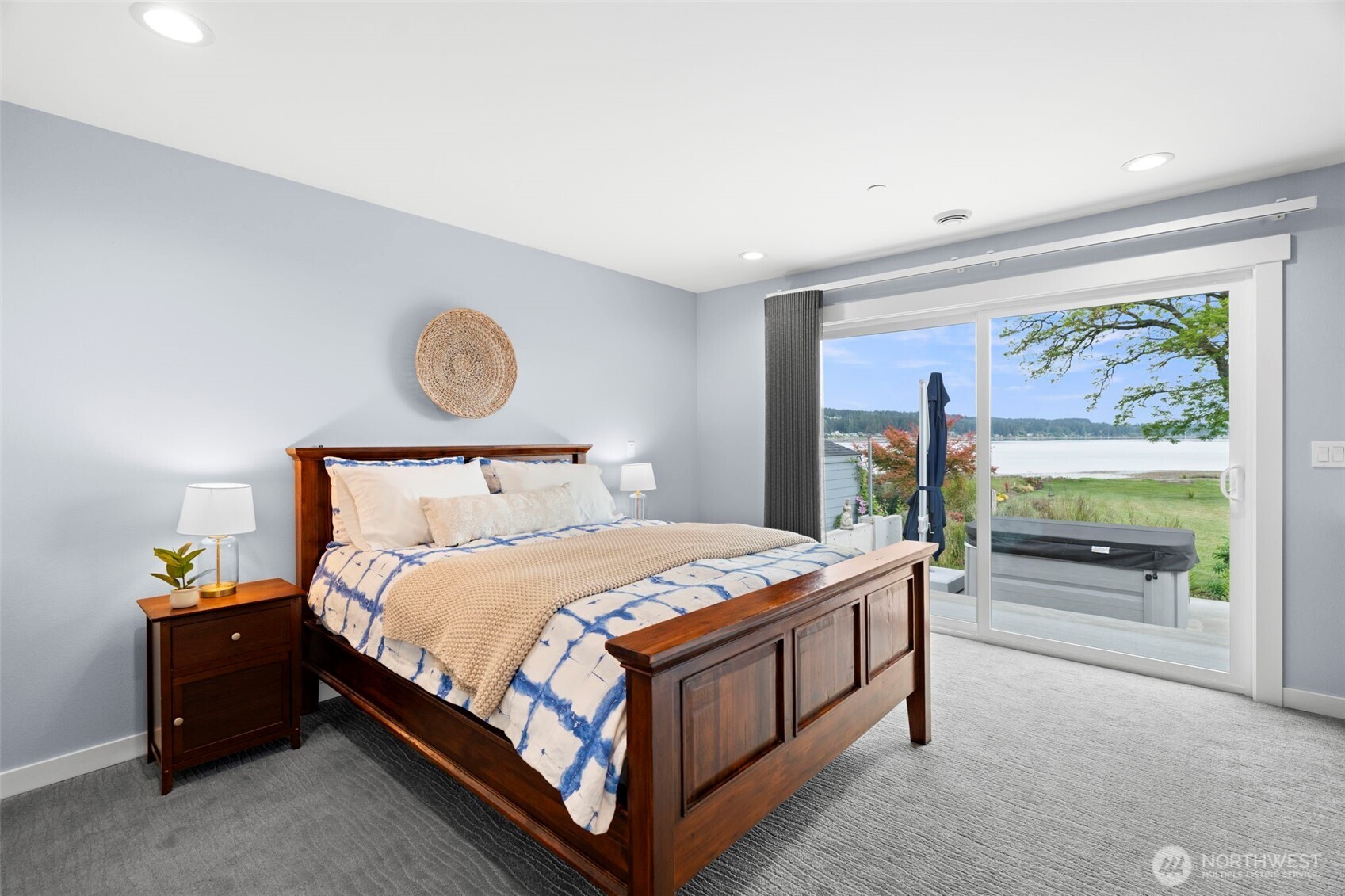 4354 Dyes Inlet Road Northwest Bremerton, WA 98312 - Photo 6 of 37 Gallery Image 6